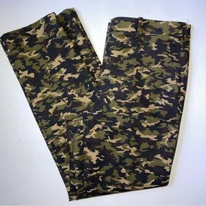 Michael Kors Collection Camouflage Pants Green 4